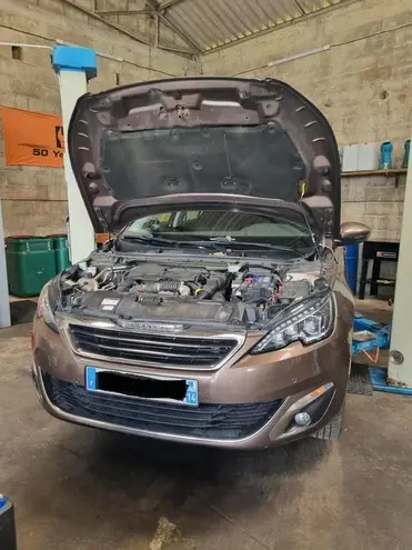 mécanicien automobile à Tinchebray - image 3